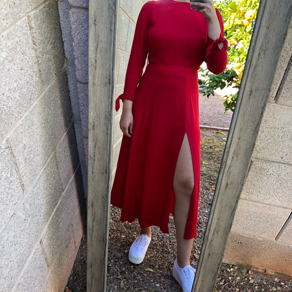 Reformation Zelda Dress Fit between 0-2